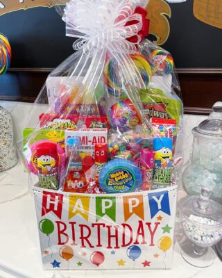 Have an upcoming birthday to celebrate? We can help! 🙋🏽‍♀️ Come in or DM us about creating a custom candy basket 🍭

Open today from 10am-4pm ✨

#LiveLifeToTheSweetest